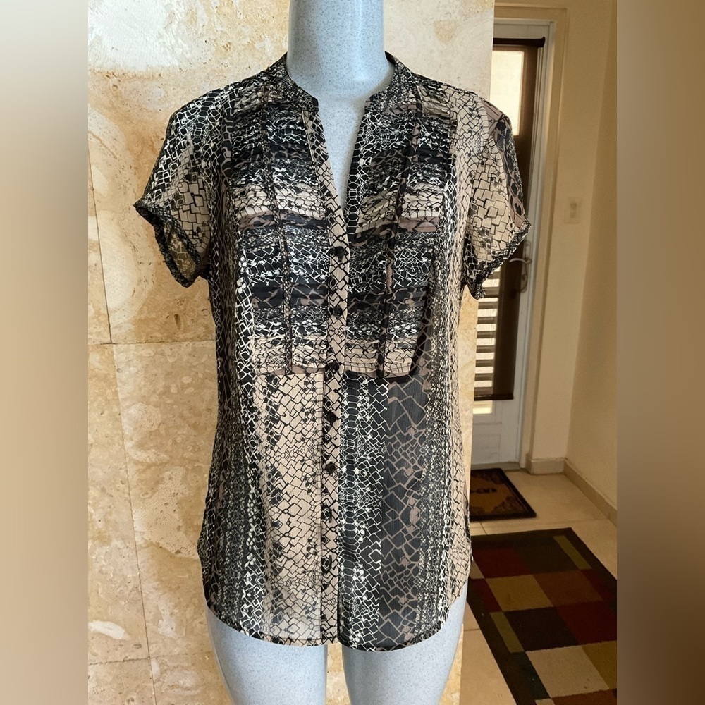 Liz Claiborne Women’s Blouse